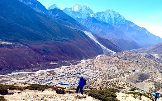 explore-dingboche